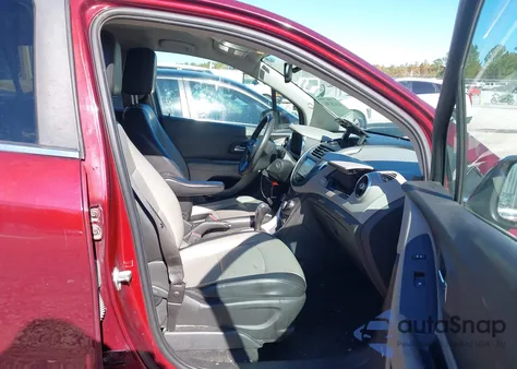 2016 Chevrolet Trax Ltz z USA, uszkodzony, nr VIN 3GNCJMSB1GL163700